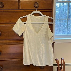 Linen cold shoulder top